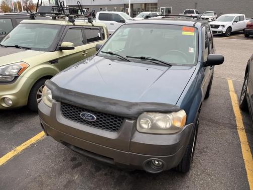 2005 Ford Escape XLT