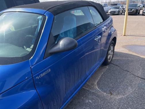 Blue 2005 Chrysler PT Cruiser Touring