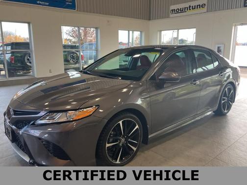 2019 Toyota Camry XSE