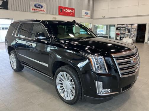 2019 Cadillac Escalade Platinum