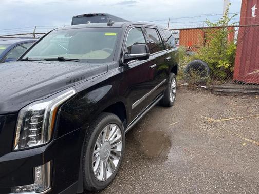 2019 Cadillac Escalade Platinum
