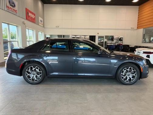 2017 Chrysler 300 S