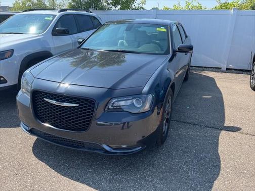 2017 Chrysler 300 S
