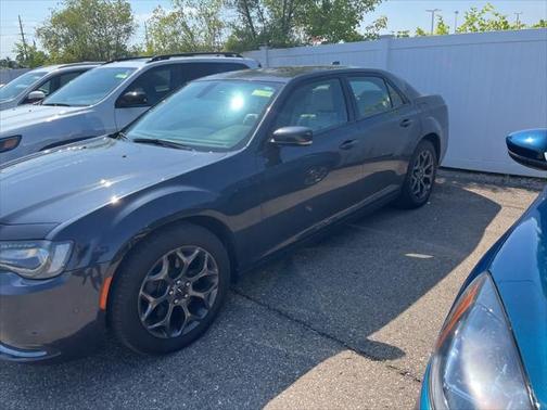2017 Chrysler 300 S