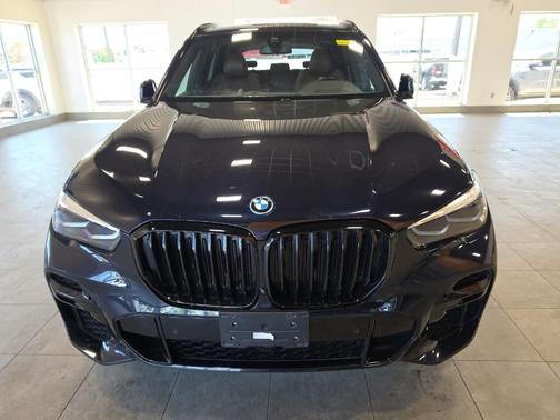Blue 2022 BMW X5 PHEV xDrive45e