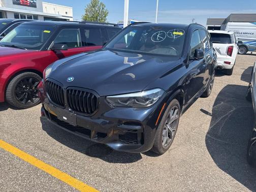 Blue 2022 BMW X5 PHEV xDrive45e