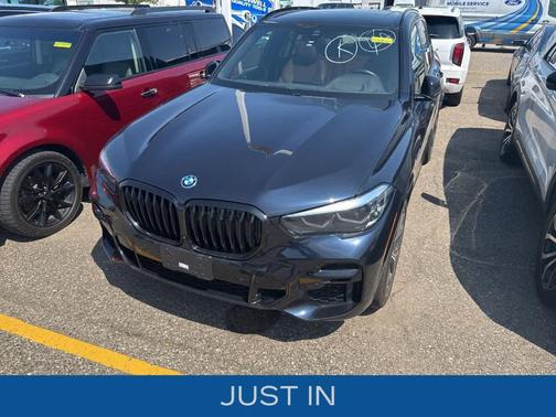 Blue 2022 BMW X5 PHEV xDrive45e