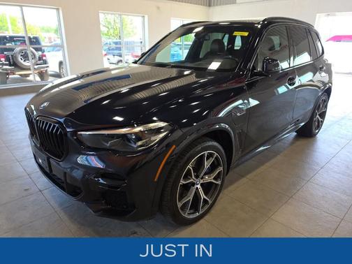 Blue 2022 BMW X5 PHEV xDrive45e