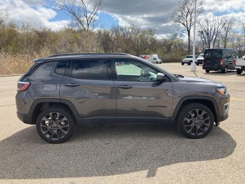 2021 Jeep Compass 80th Special Edition