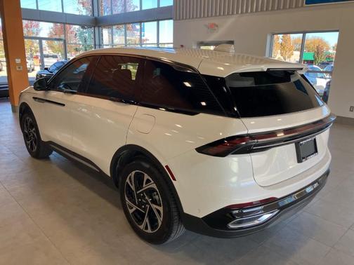 2024 Lincoln Nautilus Premiere