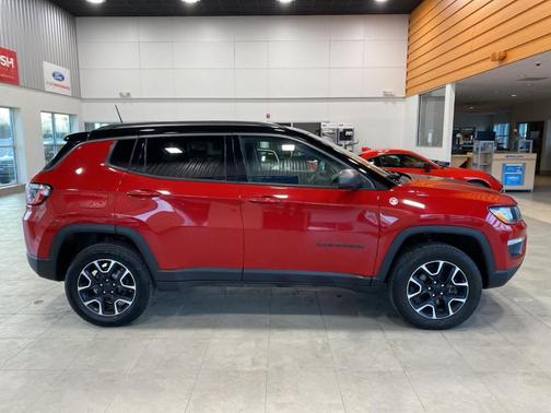 2020 Jeep Compass Trailhawk
