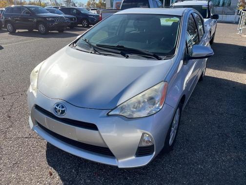 2012 Toyota Prius c Three