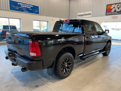 2022 RAM 1500 Classic SLT