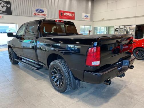 2022 RAM 1500 Classic SLT