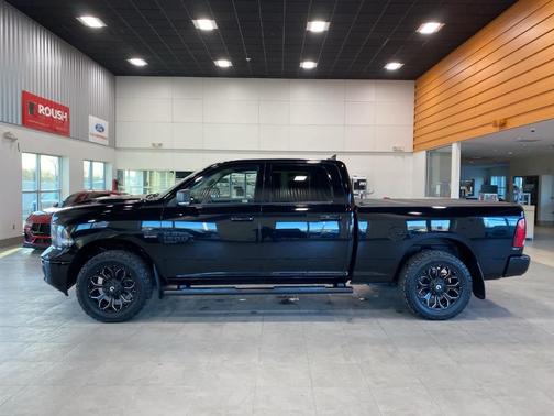 2022 RAM 1500 Classic SLT