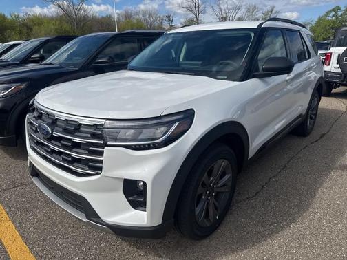 White 2026 Ford Explorer Active