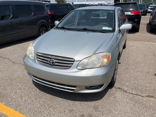 2003 Toyota Corolla LE