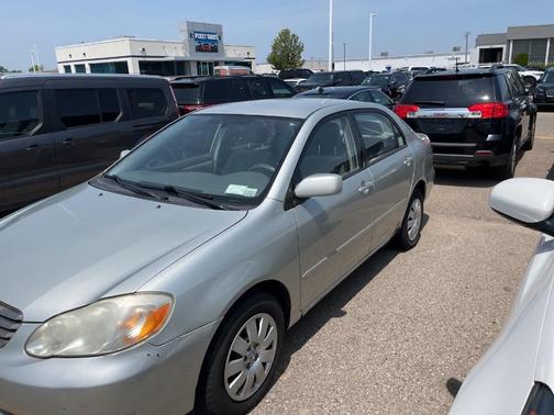 2003 Toyota Corolla LE