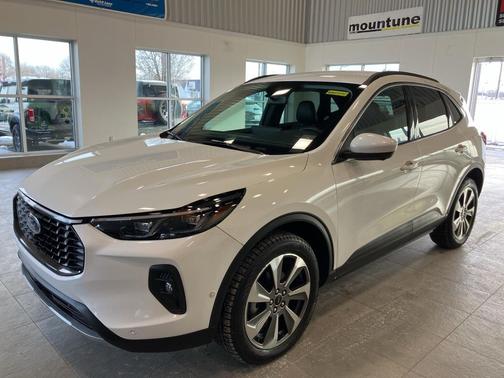 2024 Ford Escape Platinum