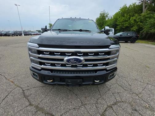 Agate Black Metallic 2023 Ford F-250 Platinum