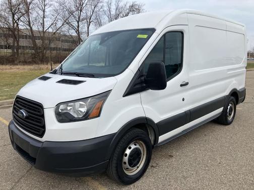 Oxford White 2017 Ford Transit-150 Base