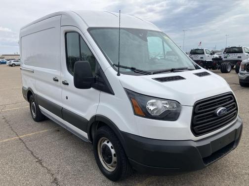 Oxford White 2017 Ford Transit-150 Base