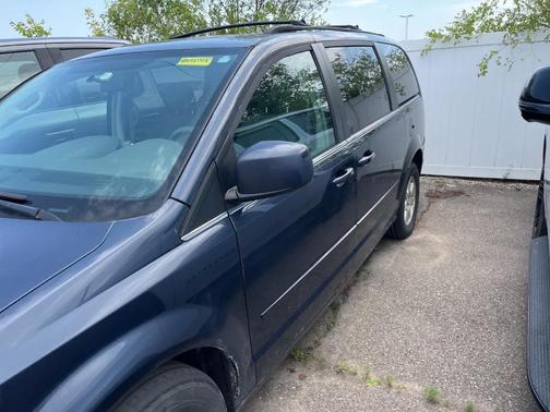 2008 Chrysler Town & Country Touring