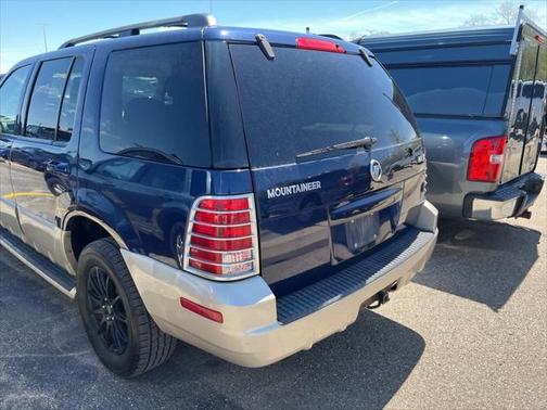 2004 Mercury Mountaineer Convenience w/4.6L