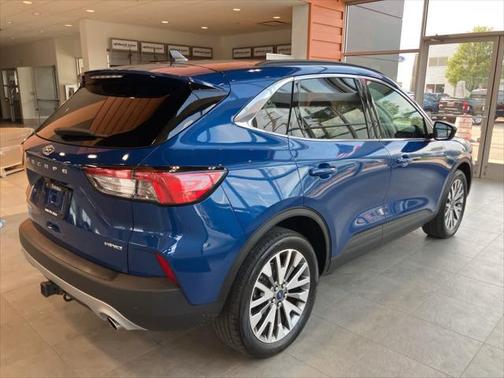 2022 Ford Escape Titanium