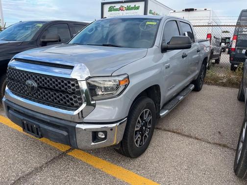 2018 Toyota Tundra SR5
