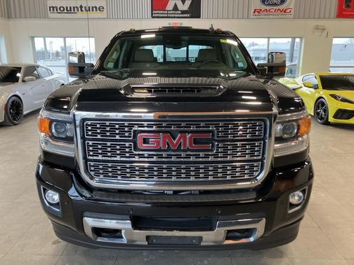 2018 GMC Sierra 2500 Denali