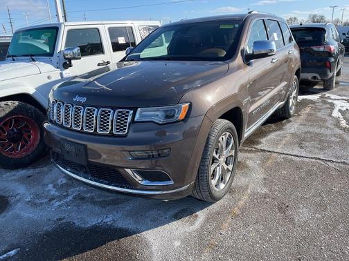 2021 Jeep Grand Cherokee Summit