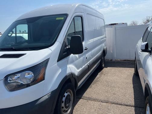 Oxford White 2017 Ford Transit-150 Base