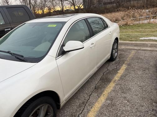 2010 Chevrolet Malibu 2LT
