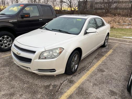 2010 Chevrolet Malibu 2LT
