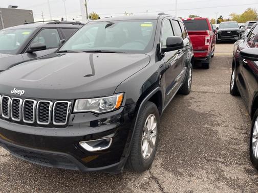2021 Jeep Grand Cherokee Laredo E