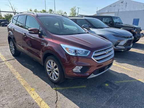 Cinnamon Glaze Metallic 2018 Ford Escape Titanium