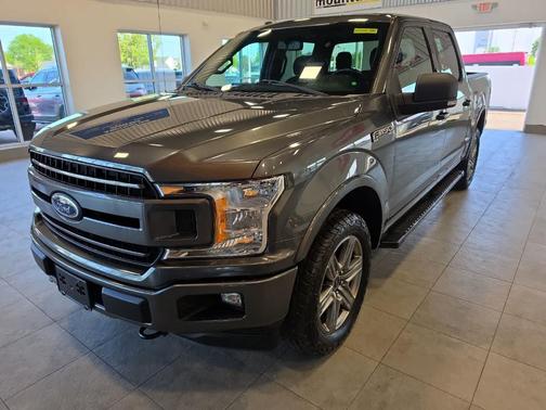 Magnetic Metallic 2018 Ford F-150 XLT