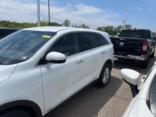 2019 Kia Sorento LX V6