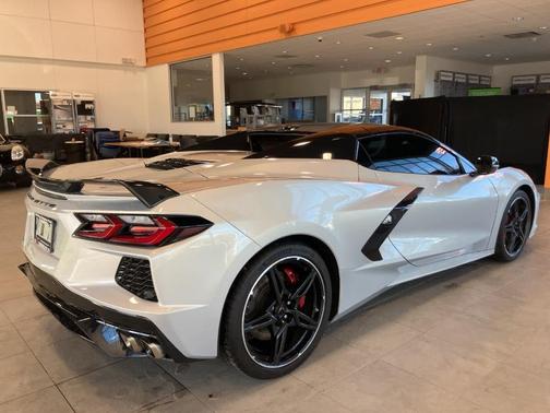 2021 Chevrolet Corvette Stingray w/3LT