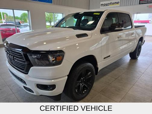 Bright White Clearcoat 2021 RAM 1500 Big Horn