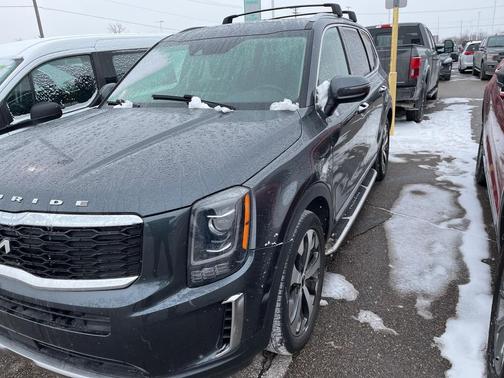 2022 Kia Telluride S