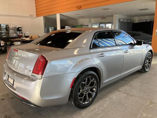 2017 Chrysler 300 S