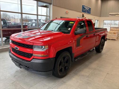 2017 Chevrolet Silverado 1500 Custom