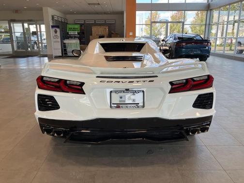 2021 Chevrolet Corvette Stingray w/1LT