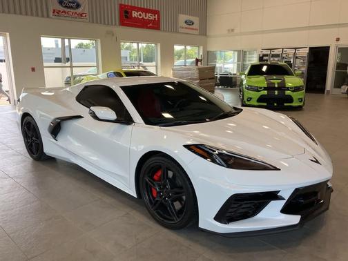 2021 Chevrolet Corvette Stingray w/1LT