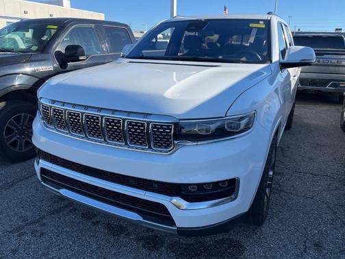 2022 Jeep Grand Wagoneer Series III