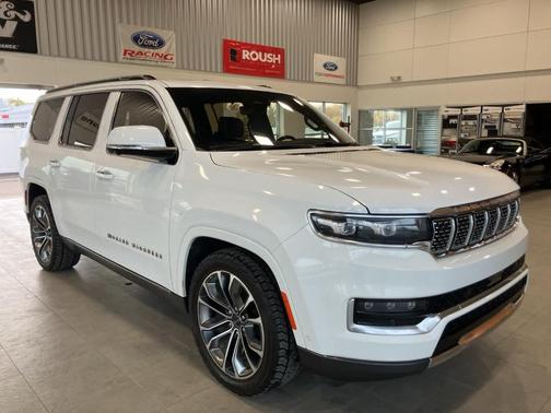 2022 Jeep Grand Wagoneer Series III