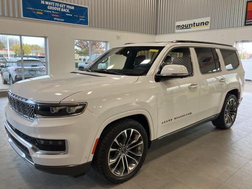 2022 Jeep Grand Wagoneer Series III