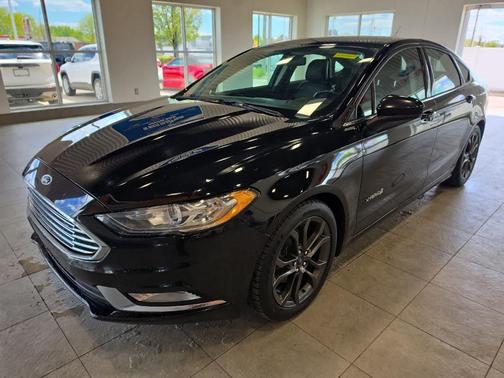 Shadow Black 2018 Ford Fusion Hybrid SE